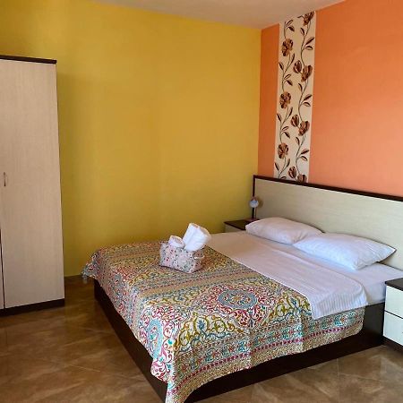 Свети Кирил Лозенец Hotel ภายนอก รูปภาพ